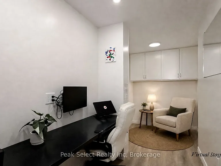 7 Hillside Ct — Photo 31