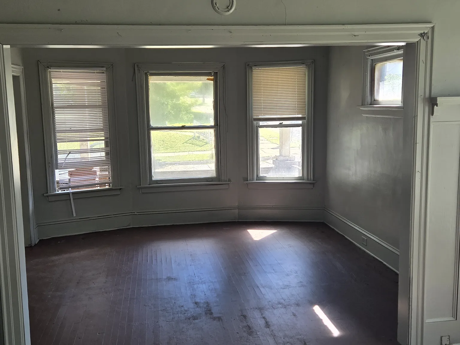 2 bed, 900 sqft, $800 — Photo 4
