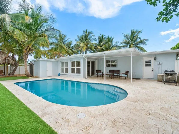 401 NE 24th St, Boca Raton, FL 33431