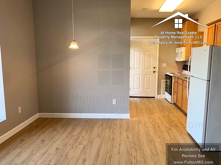 2606 N Bluff St #116A — Photo 2
