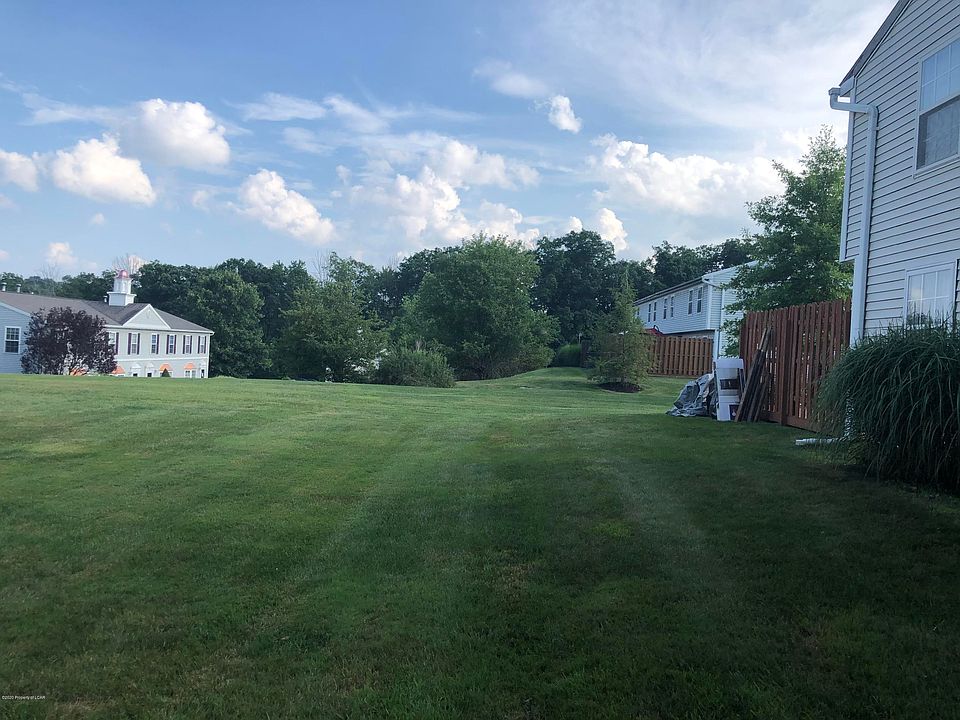 2nd image of 202 Patriot Cir