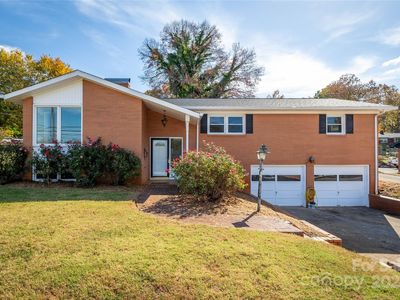 414 E Concord St, Morganton, NC, 28655