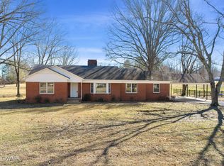 18810 Main St W, Huntingdon, TN 38344