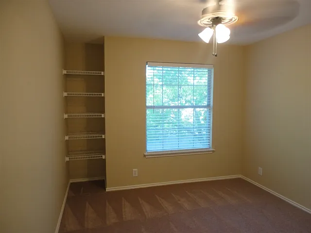 3552 Peachtree Ln — Photo 11