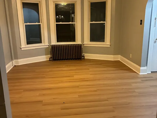 31 Glenwood St #2, Albany, NY 12208