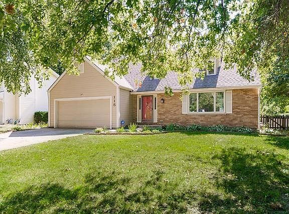2nd image of 115 Willow Dr