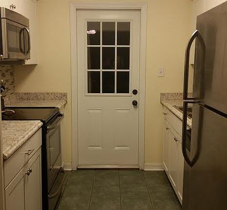 3rd image of 1705 23rd St
