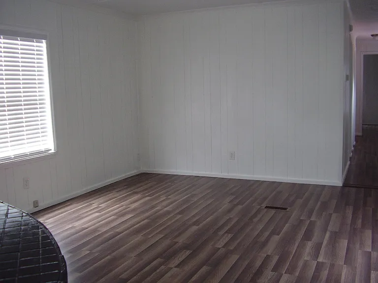 1078 Cypress Dr — Photo 8