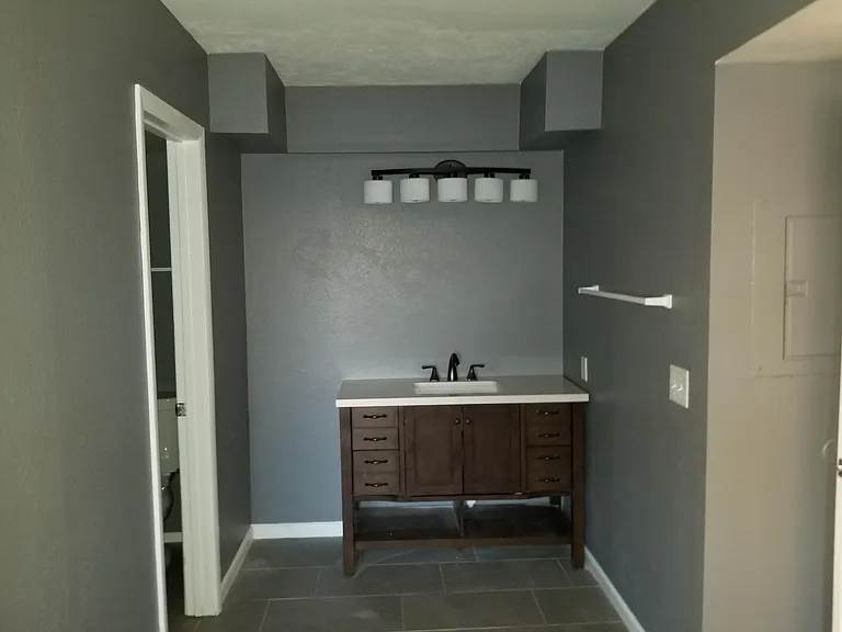 1075 E Chandler Blvd #207 — Photo 19