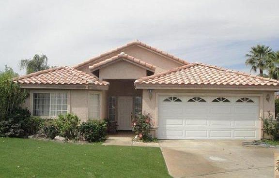 3rd image of 78651 Siena Ct