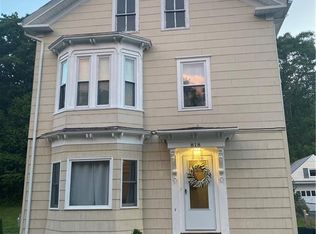 818 Lower River Rd, Lincoln, RI 02865