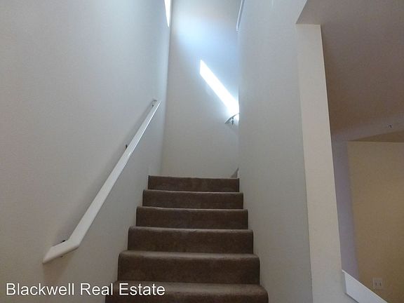 5th image of 4118 148th St SW APT F4