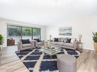 72 Candlewood Dr, South Windsor, CT 06074