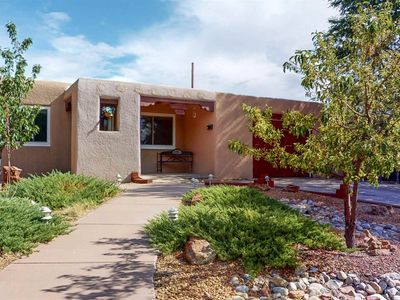 1020 Rio Vista St, Santa Fe, NM, 87501