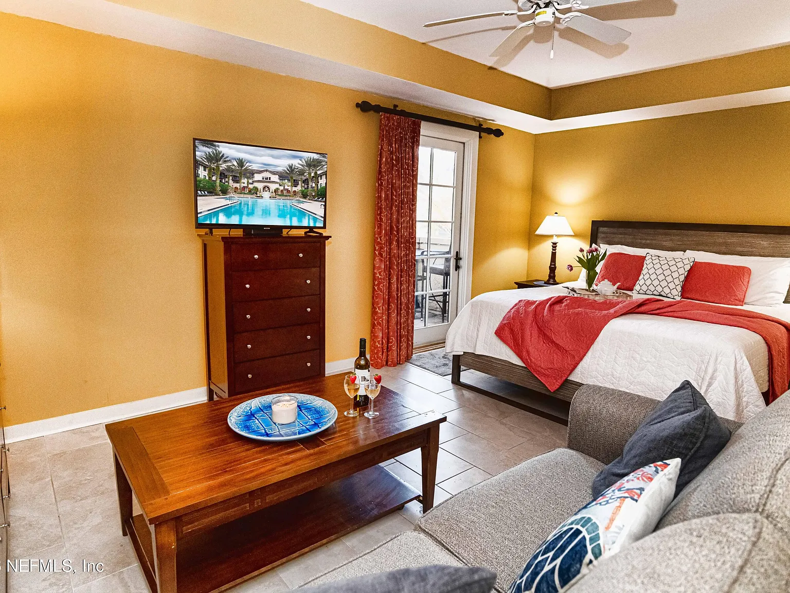 Studio, 1.0 bath, 445 sqft, $1,950 — Photo 4