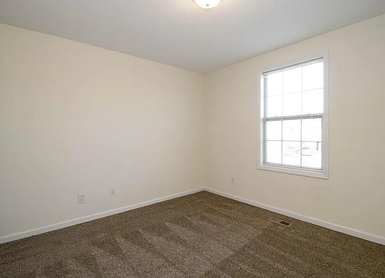 1720C Thistlewood Dr — Photo 11