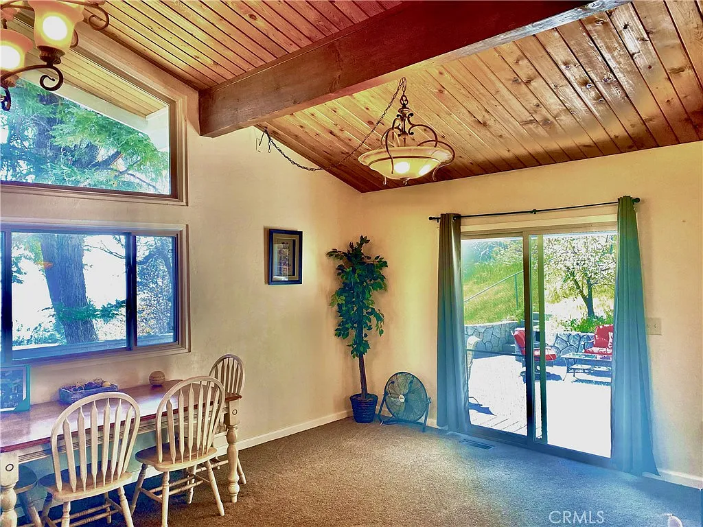 2 bed, 1100 sqft, $2,150 — Photo 4