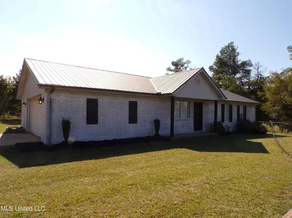 648 Wall Hill Rd, Byhalia, MS 38611