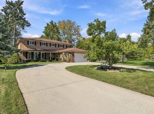 458 S Park Blvd, Glen Ellyn, IL 60137
