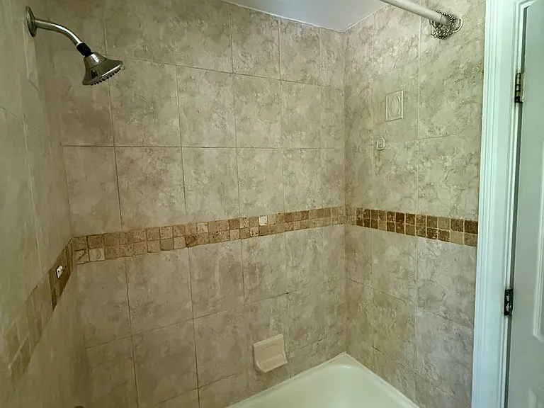 200 Bulgarmarsh Rd #8 — Photo 15