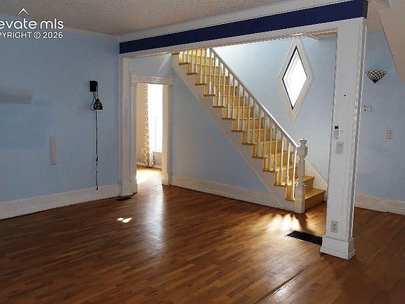 2nd image of 3002 W Pikes Peak Ave