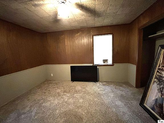 4th image of 114 Jennings Ln