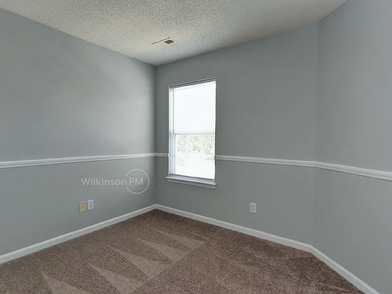 10420 Yellow Rose Ln — Photo 26