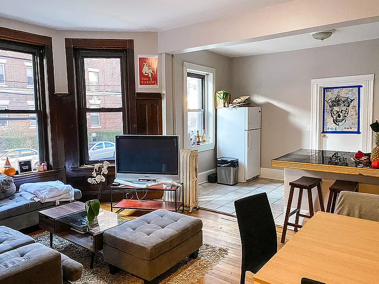 1066-1068 Commonwealth Ave #24 — Photo 8