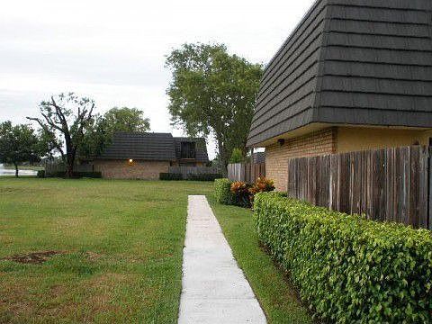 2nd image of 1717 17th Way