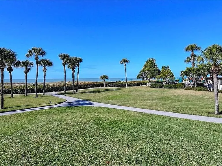 1945 Gulf Of Mexico Dr #M2-507 — Photo 27