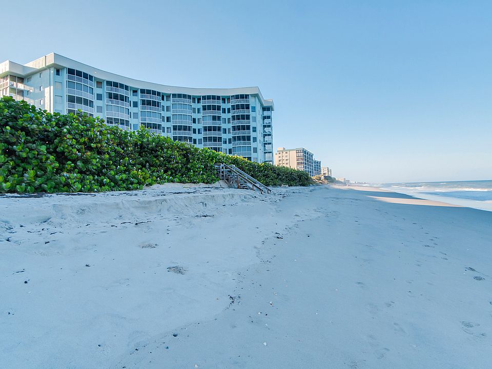 Buccaneer, Satellite Beach