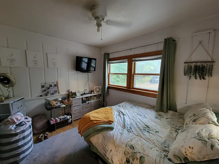 2300 Franklin St #1 — Photo 18