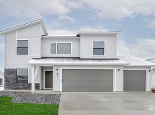 671 S South Jayo Ct, Emmett, ID 83617