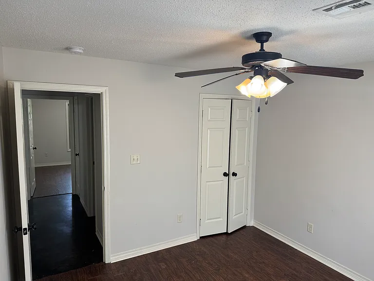 144 Patricks Cv #1 — Photo 3