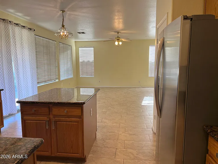 5405 W Angela Dr — Photo 10