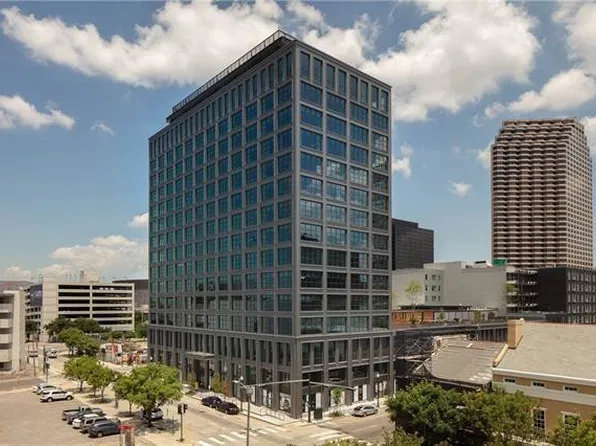 1001 Julia St APT 5B, New Orleans, LA 70113