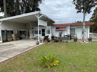 13427 Woodland Dr, Astatula, FL 34705