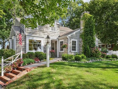 12720 Watertown Plank ROAD, Elm Grove, WI, 53122