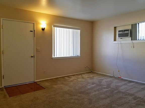 2nd image of 34930 Corregidor Dr APT 3