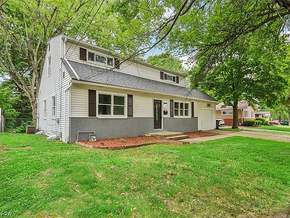 2nd image of 614 N Hawkins Ave