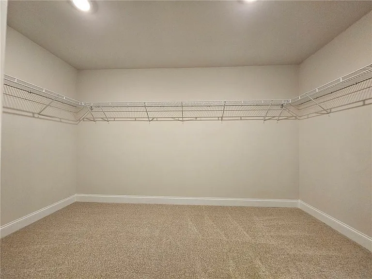3158 Sweet Red Cir — Photo 30