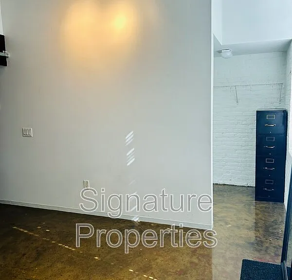 400 Salem Ave #2A — Photo 6