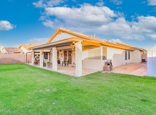9008 W Paradise Ln, Peoria, AZ 85382