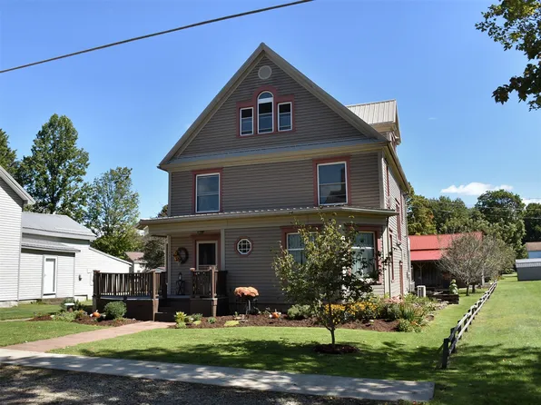 443 Euclid Ave, Saegertown, PA 16433