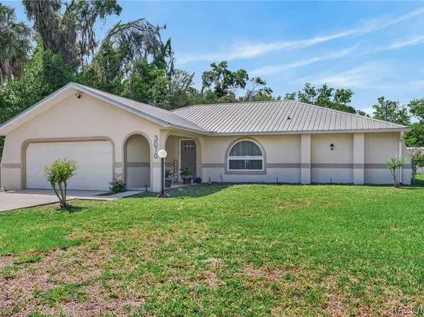 3070 W Laurel St, Lecanto, FL 34461
