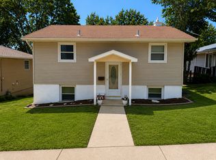 904 S State St, New Ulm, MN 56073