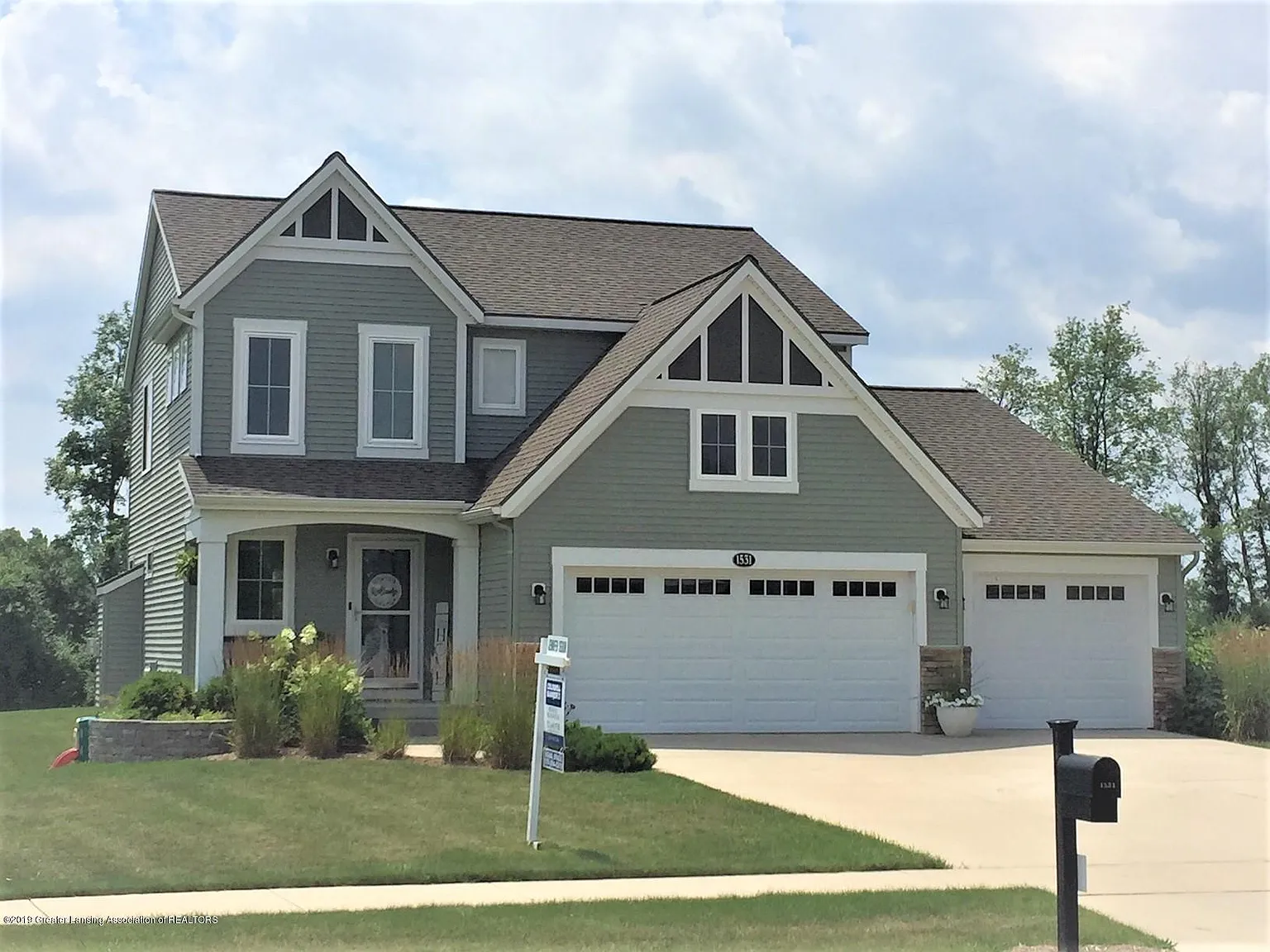 1531 Wellman Rd photo 1