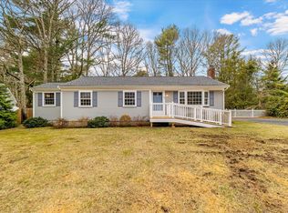 27 Lietrim Circle, Centerville, MA 02632