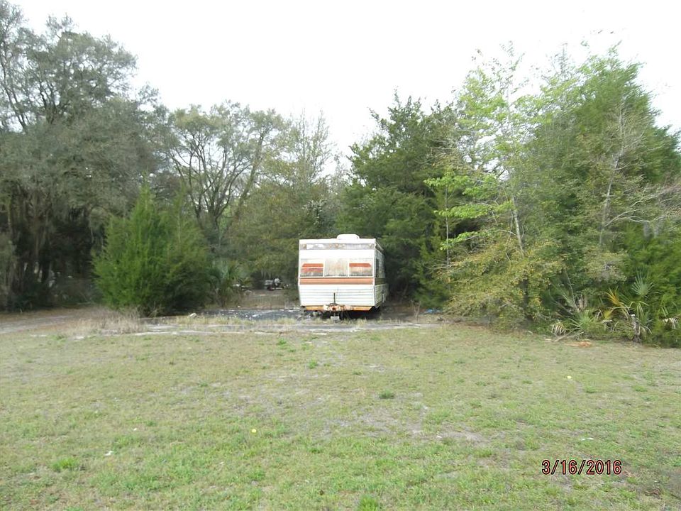 2nd image of 6667 Beach Rd