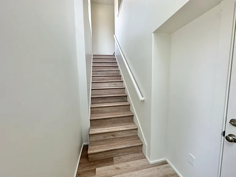 456 N 600 E — Photo 16